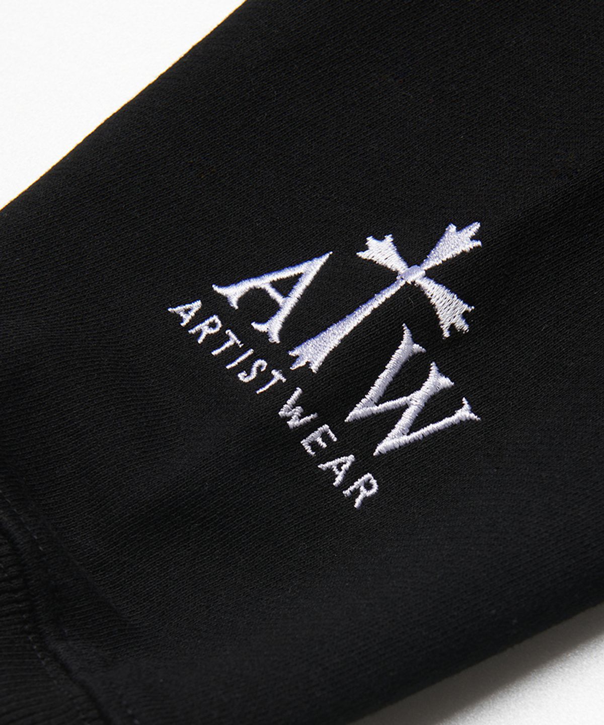 아티스트웨어(ARTISTWEAR) [ATW X LEODAV] 니케 맨투맨