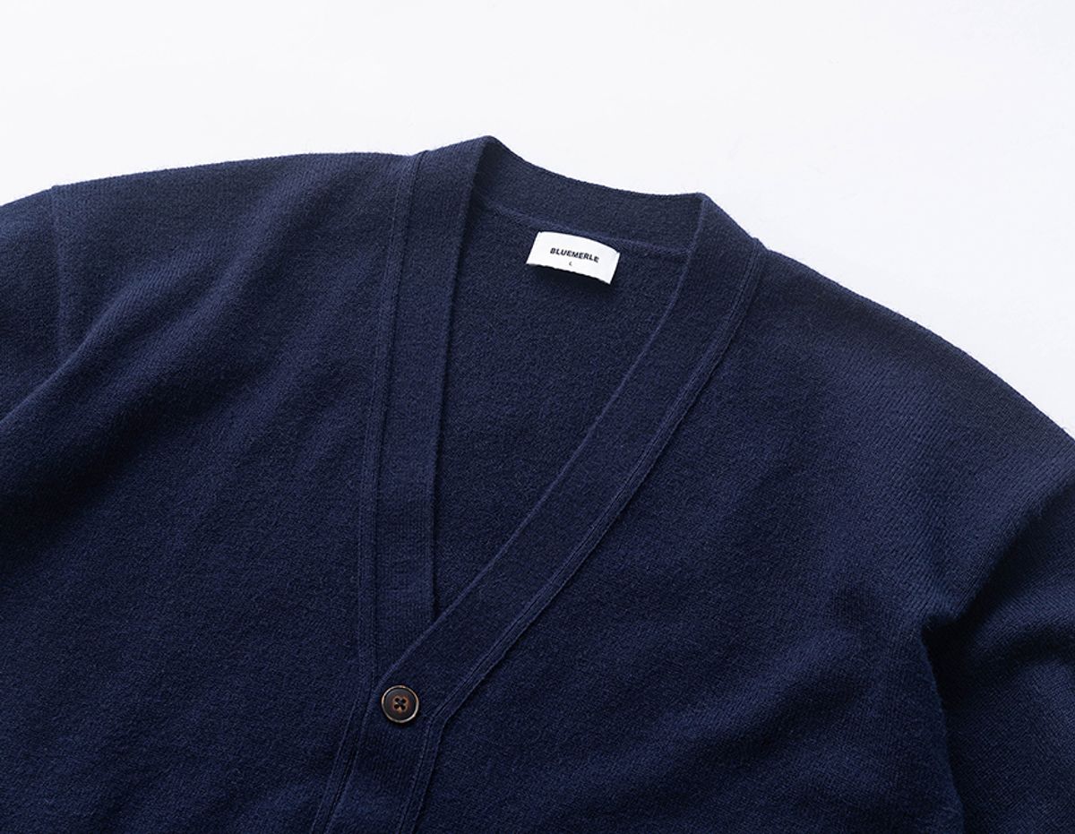 블루멀(BLUEMERLE) PBT 울 브이넥 가디건 니트-네이비