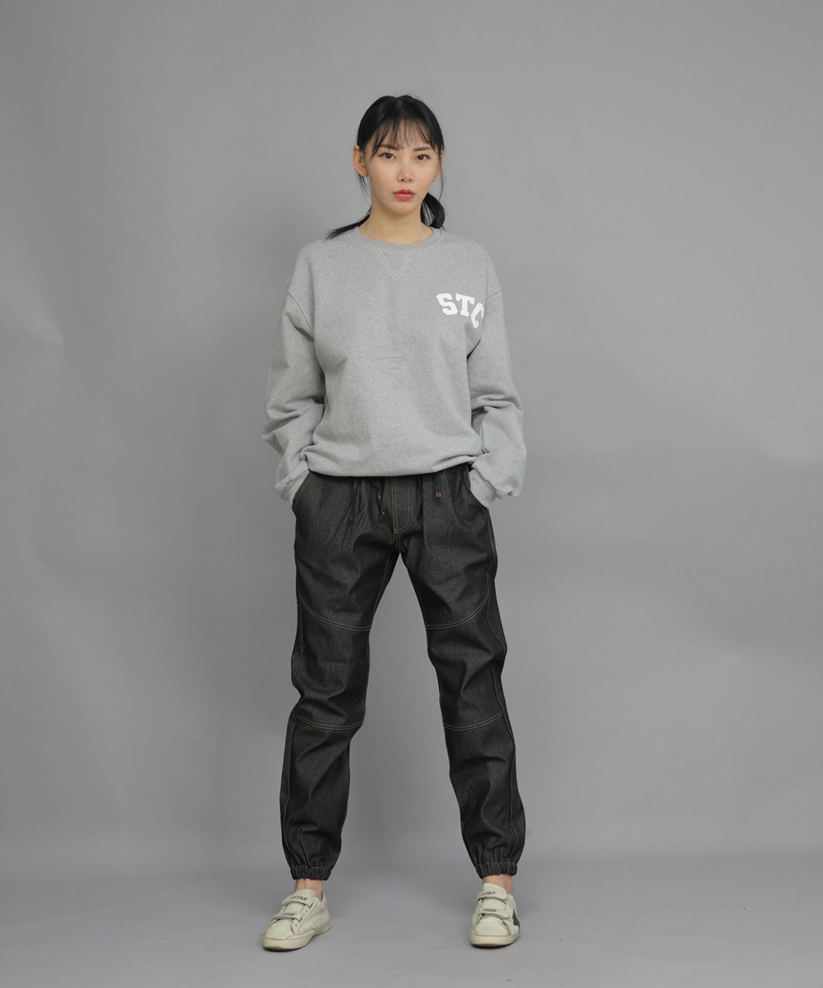 세인트크루(SAINTCREW) 세미슬림핏 절개 데님 조거팬츠 CS-301J 블랙 BRS