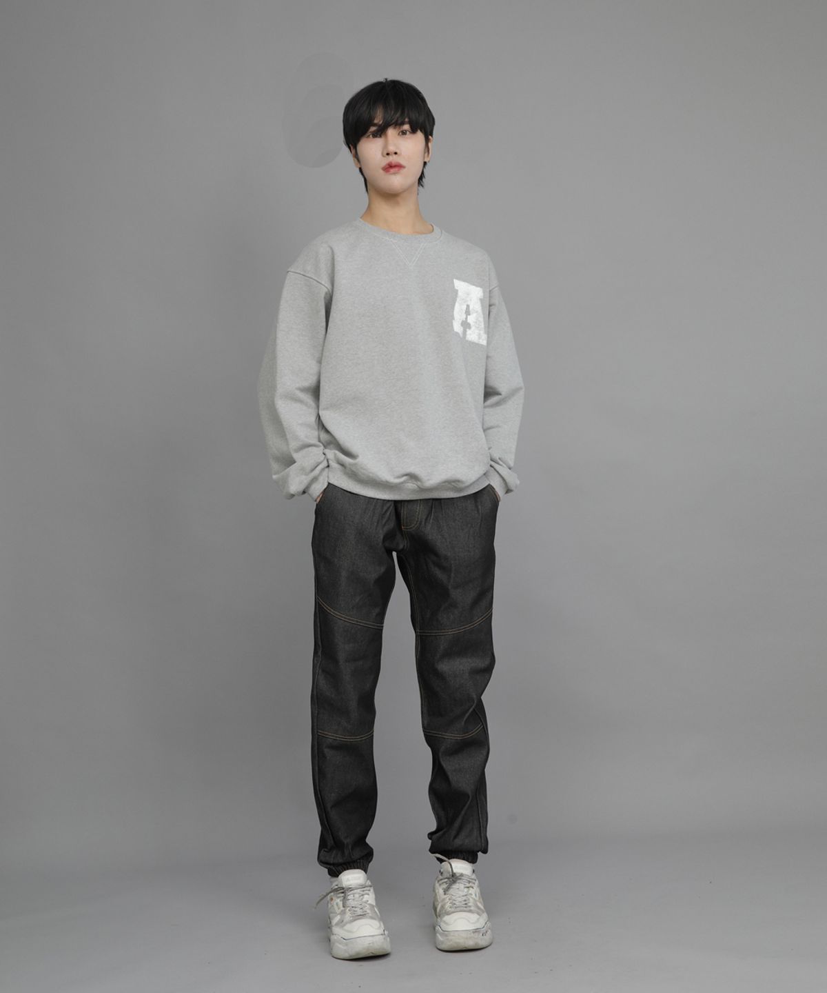 세인트크루(SAINTCREW) 세미슬림핏 절개 데님 조거팬츠 CS-301J 블랙 BRS