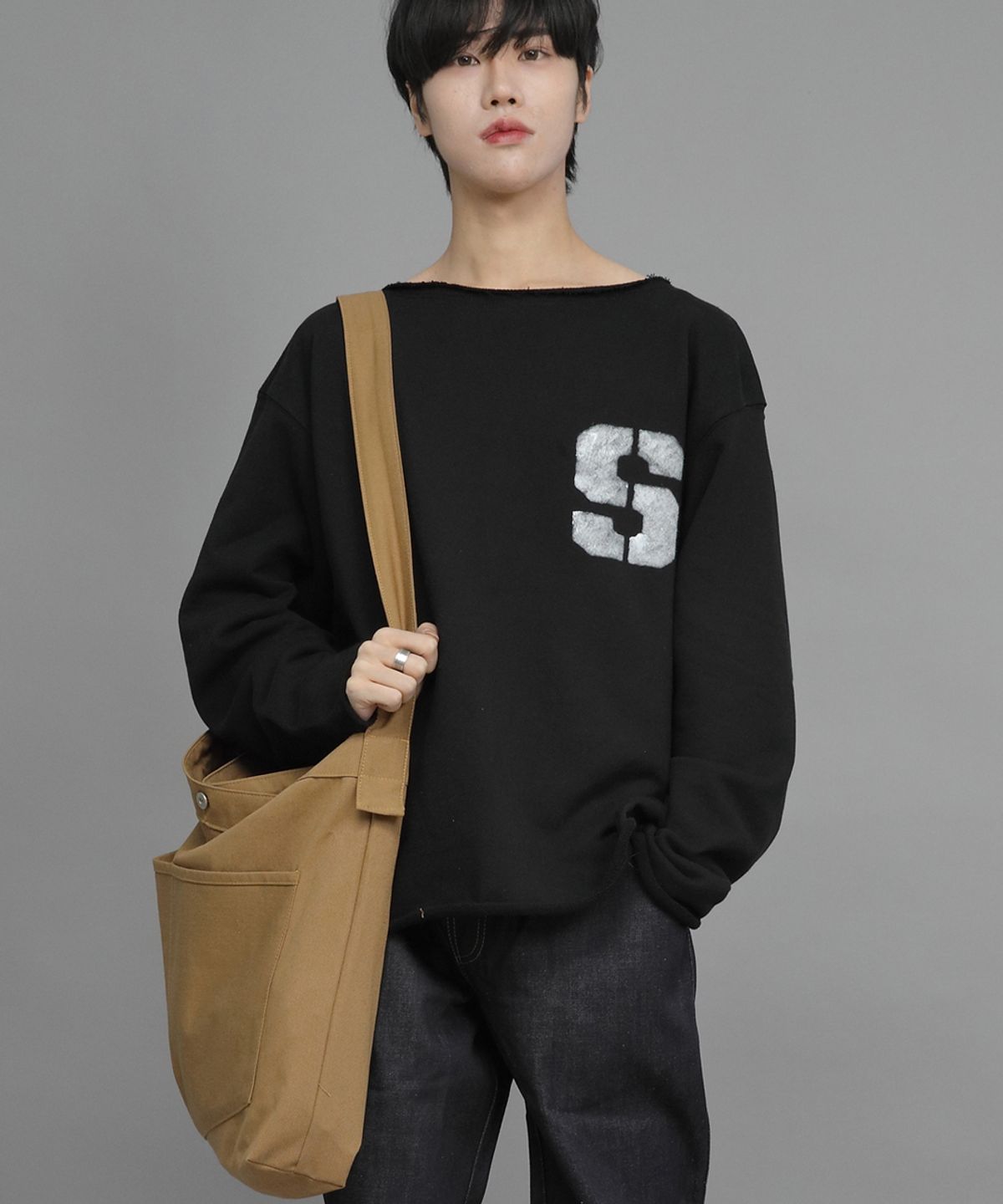세인트크루(SAINTCREW) 펜타곤 포켓 빅사이즈 크로스백 PPC-115 카멜