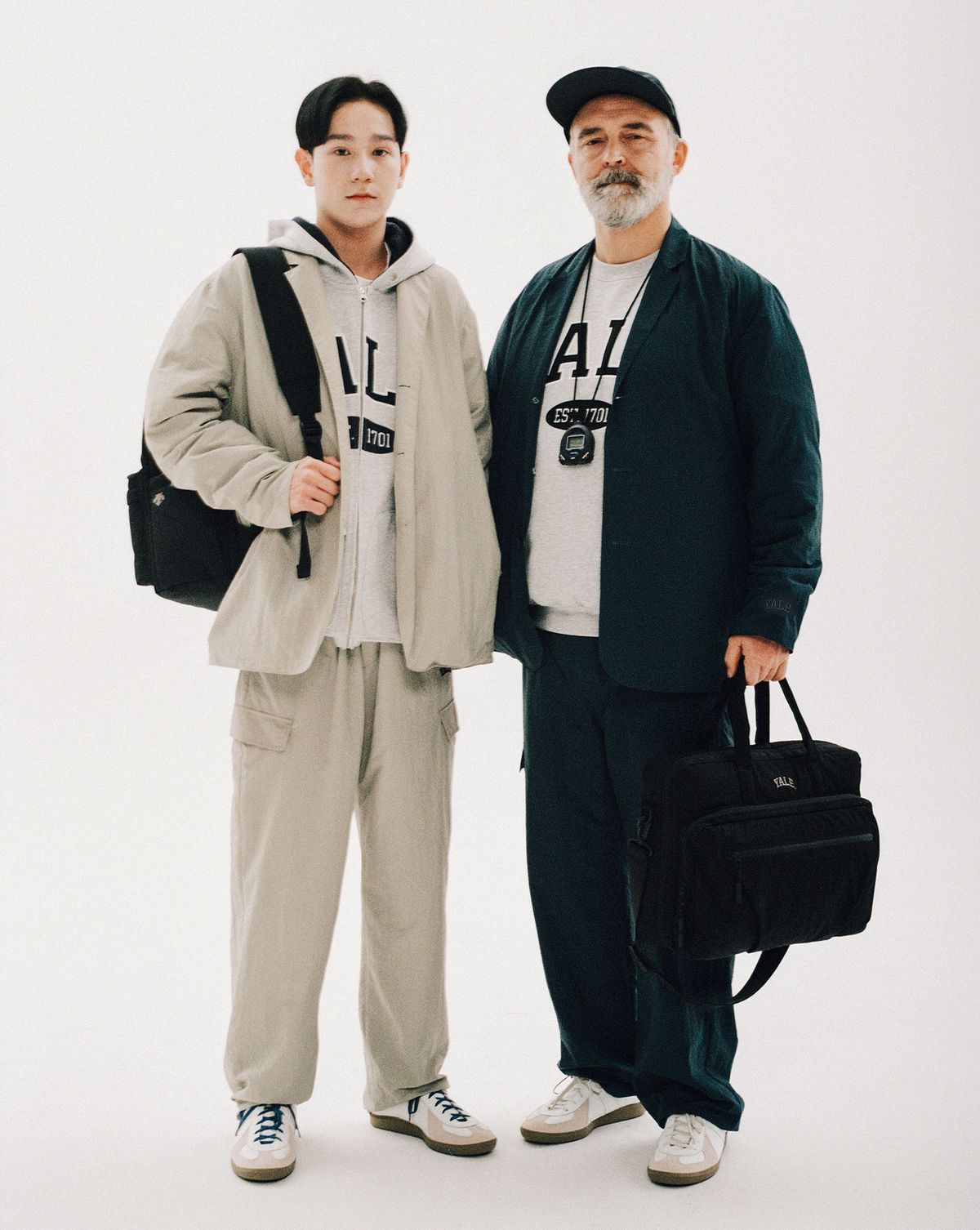 예일(YALE) [YALE x DESCENTE] 나일론 패커블 컴포트 이지 자켓 블루