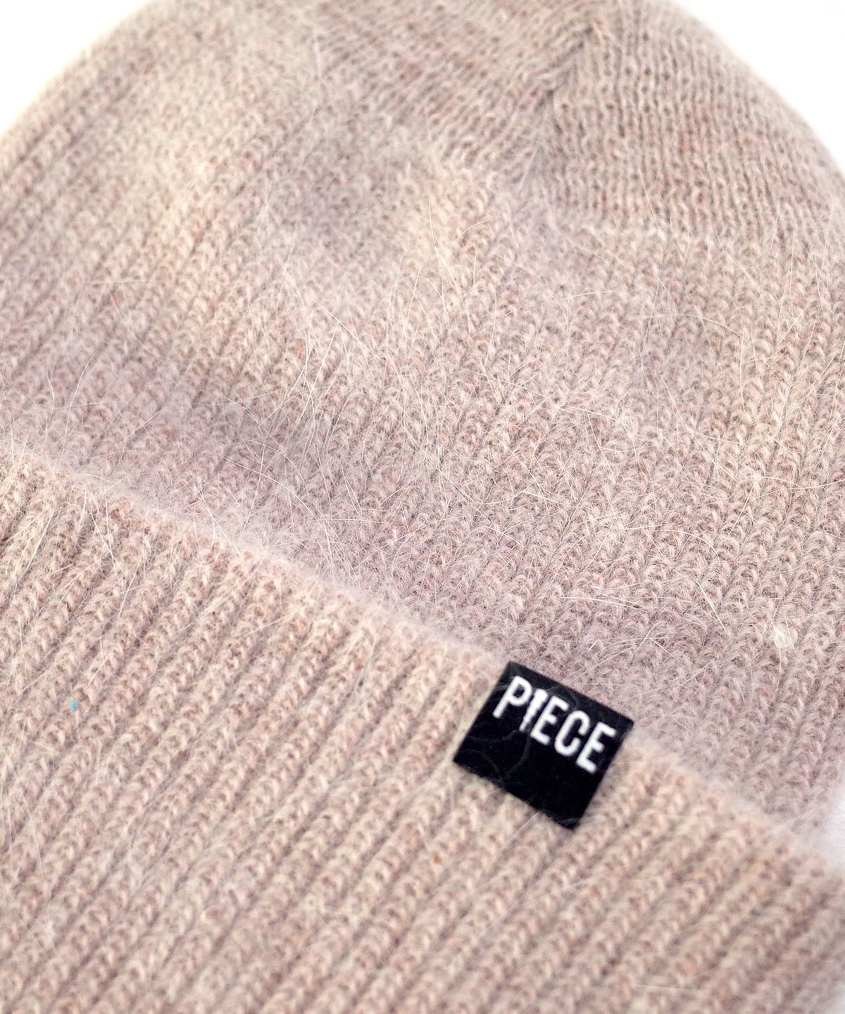 피스메이커(PIECE MAKER) PIECE ANGORA BEANIE (BEIGE)