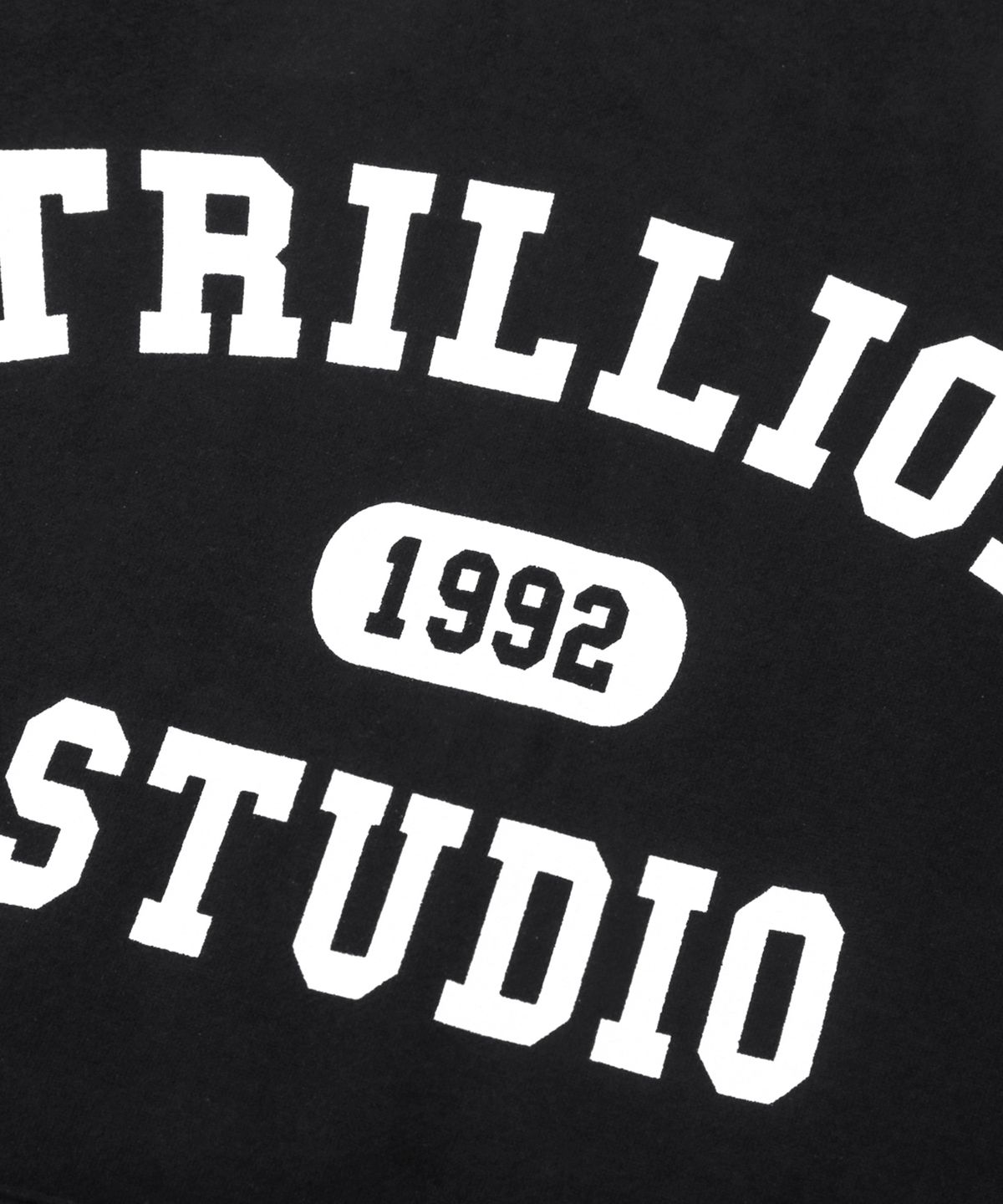 트릴리온(TRILLION) 컬러 배색 1992 그래픽 후드 (BLACK)