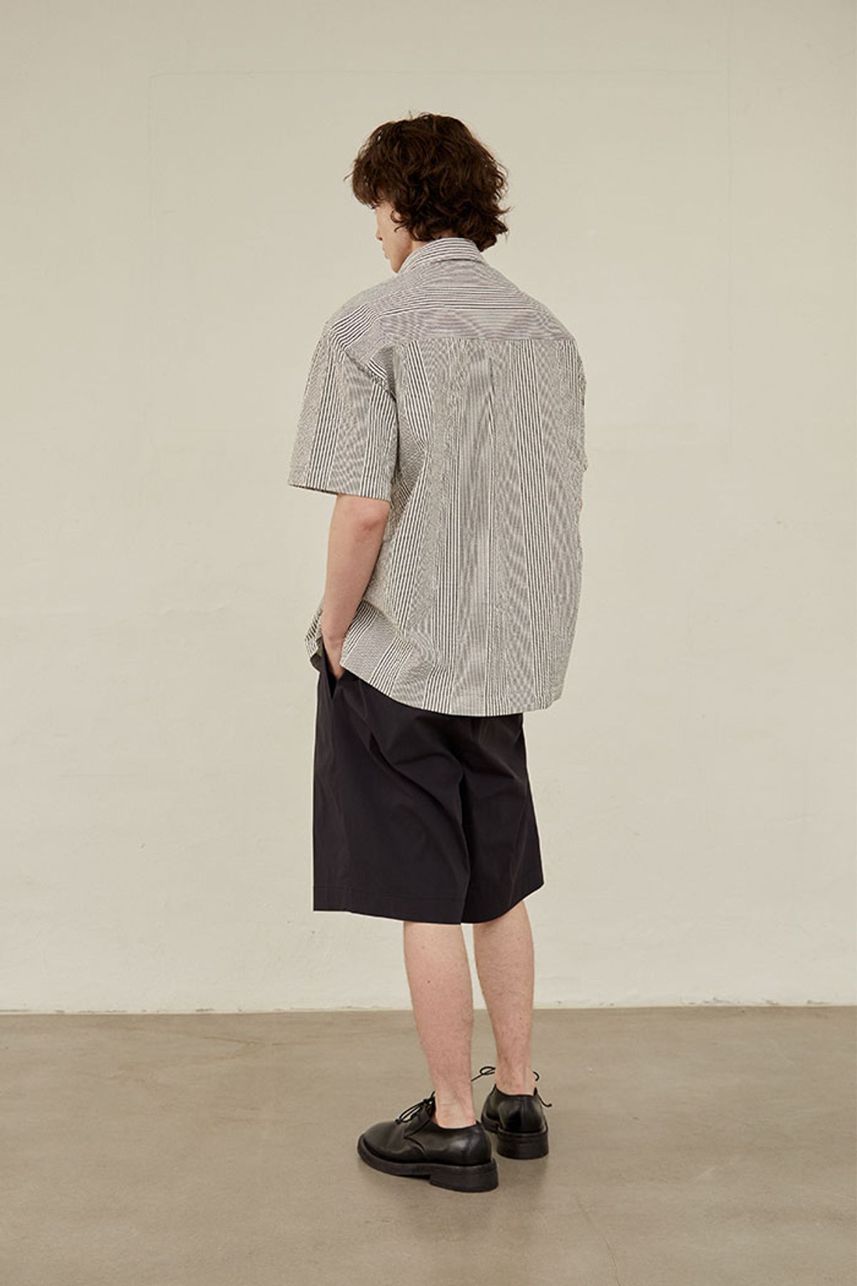 홀리선(HORLISUN) Perth Seersucker Short Sleeve Shirt Gray