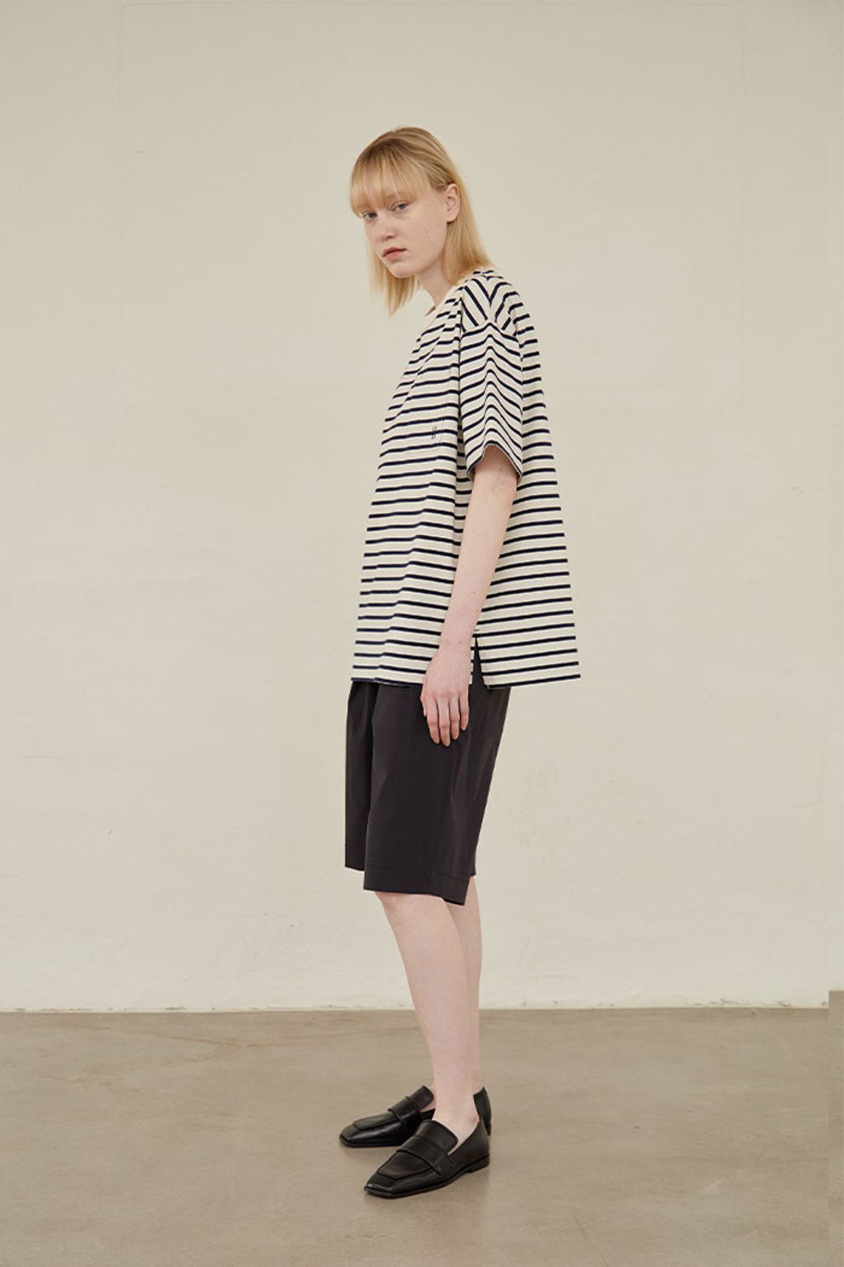 홀리선(HORLISUN) Baker Stretch Half Pants Dark Navy