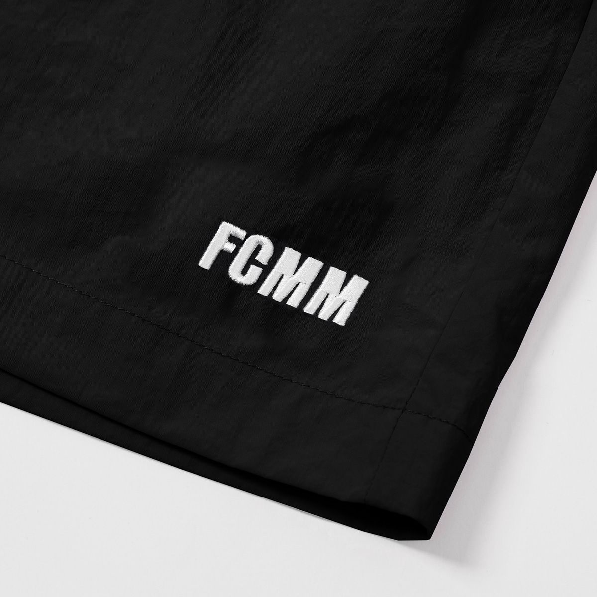 에프씨엠엠(FCMM) 나일론 크랙 쇼츠 - 블랙