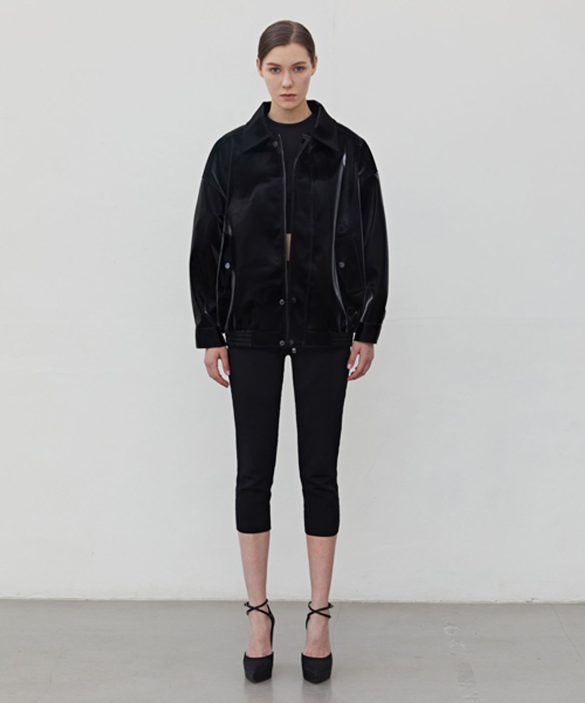 레이디 볼륨(LADY VOLUME) 9090 GLOSSY VEGAN LEATHER JACKET_BLACK