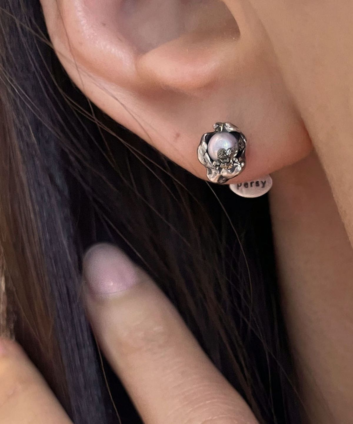 펄시(PERSY) BESTIE ANTIQUE STUD EARRING