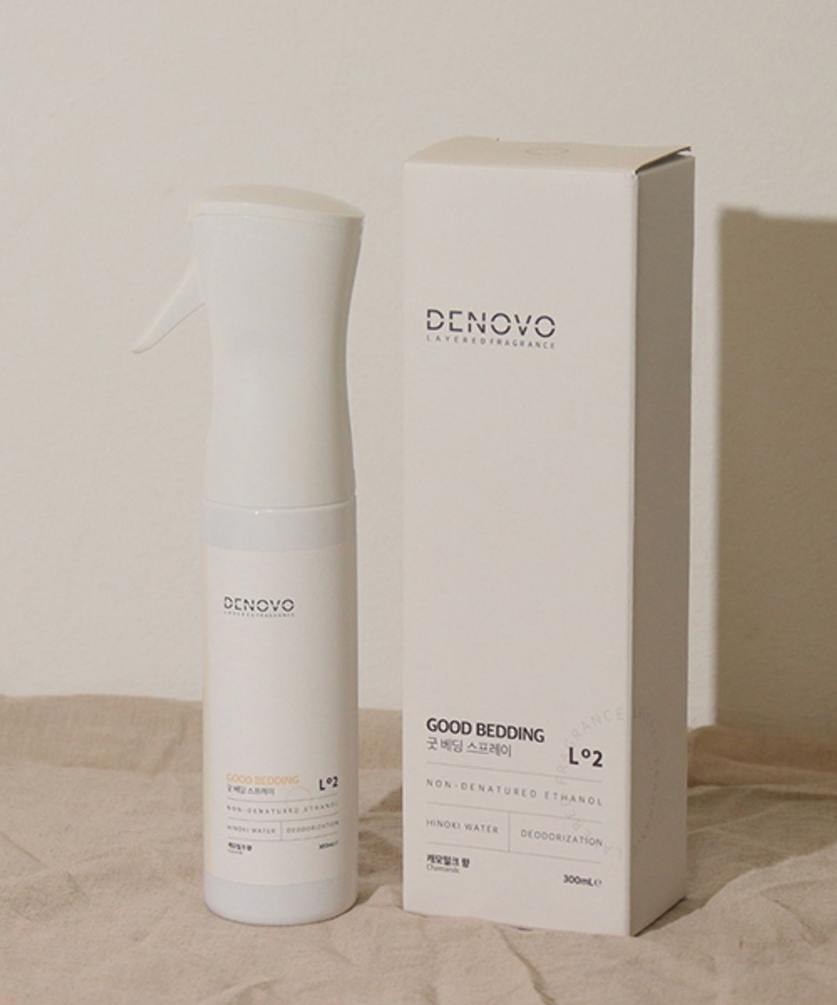 디노보(DENOVO) 굿베딩 안개분사 침구 스프레이 300ml 캐모밀크향