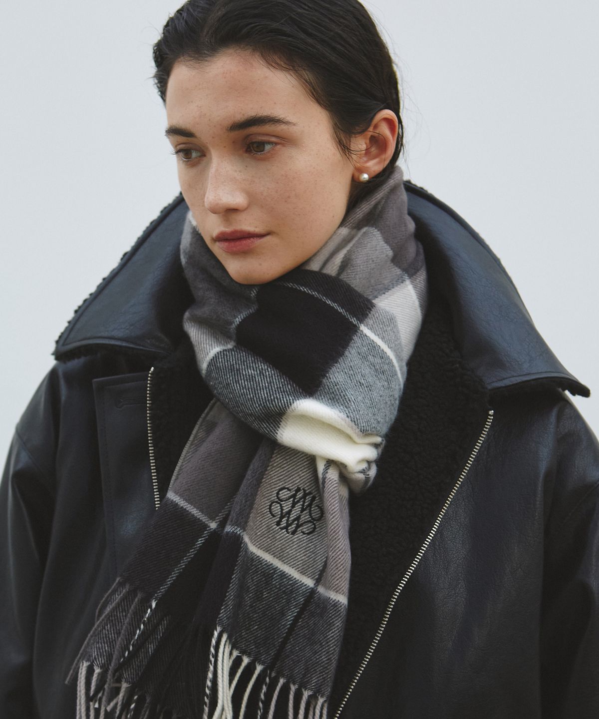 닉앤니콜(NICK&NICOLE) NICOLE MIXED CHECK MUFFLER_GRAY
