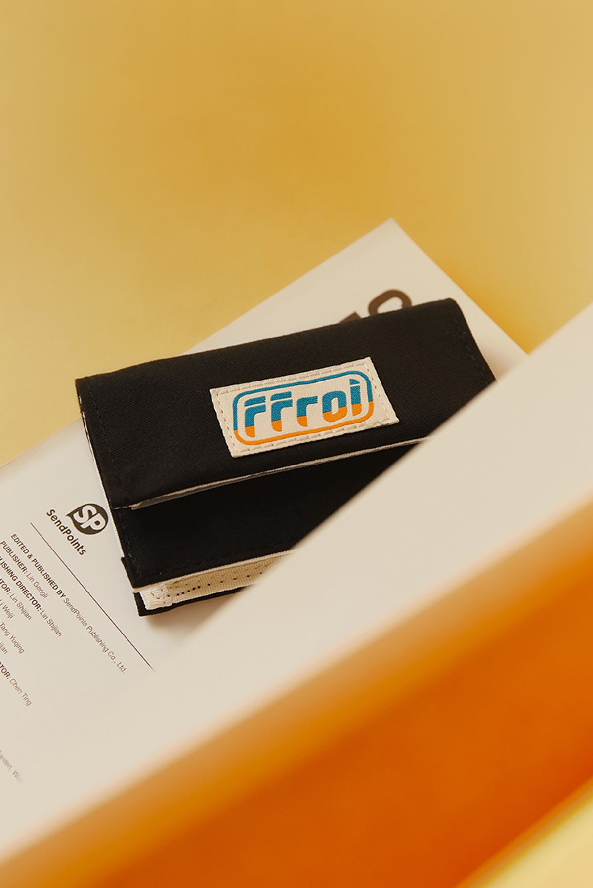 프루아(FFROI) 스탠다드 월렛