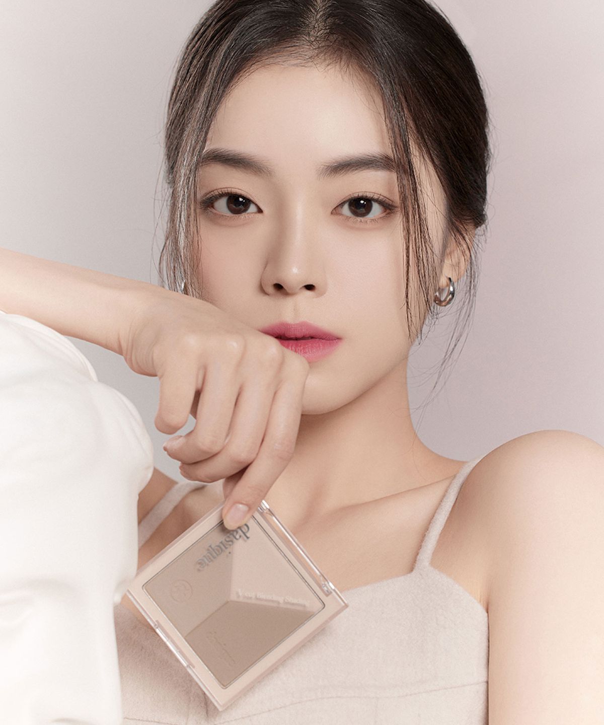 데이지크(DASIQUE) 브이컷 블렌딩 쉐딩