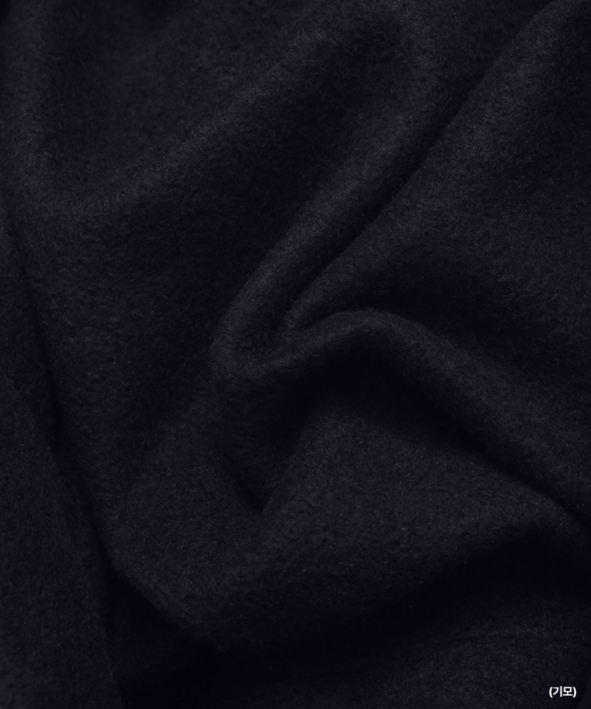 마하그리드(MAHAGRID) CURVED LOGO SWEATSHIRT NAVY(MG2DSMM440A)