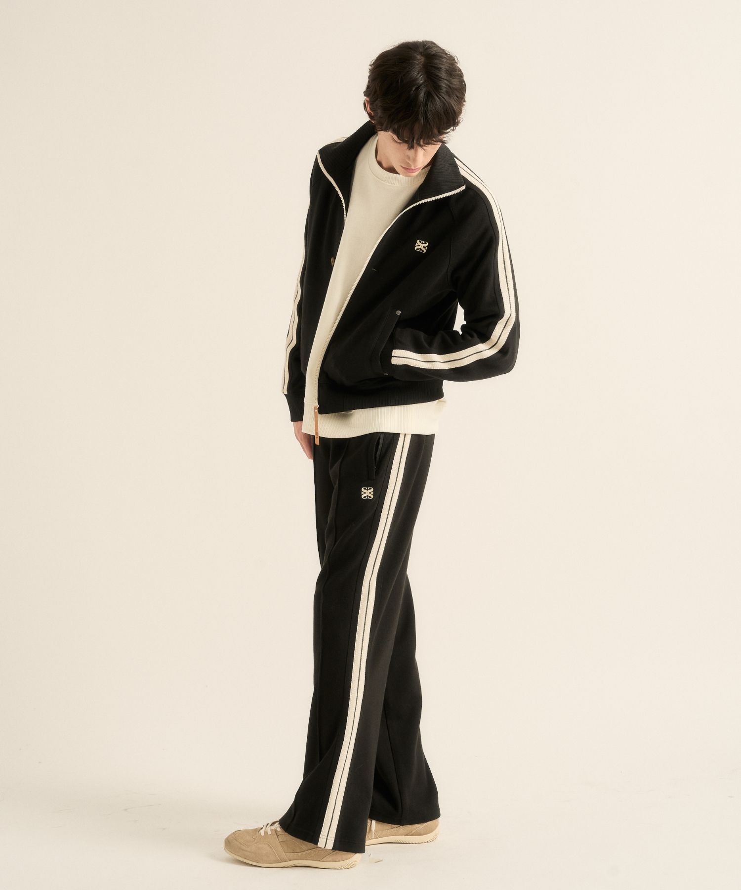 MUSINSA | SATUR Lawton All Day Track Pants Caviar Black