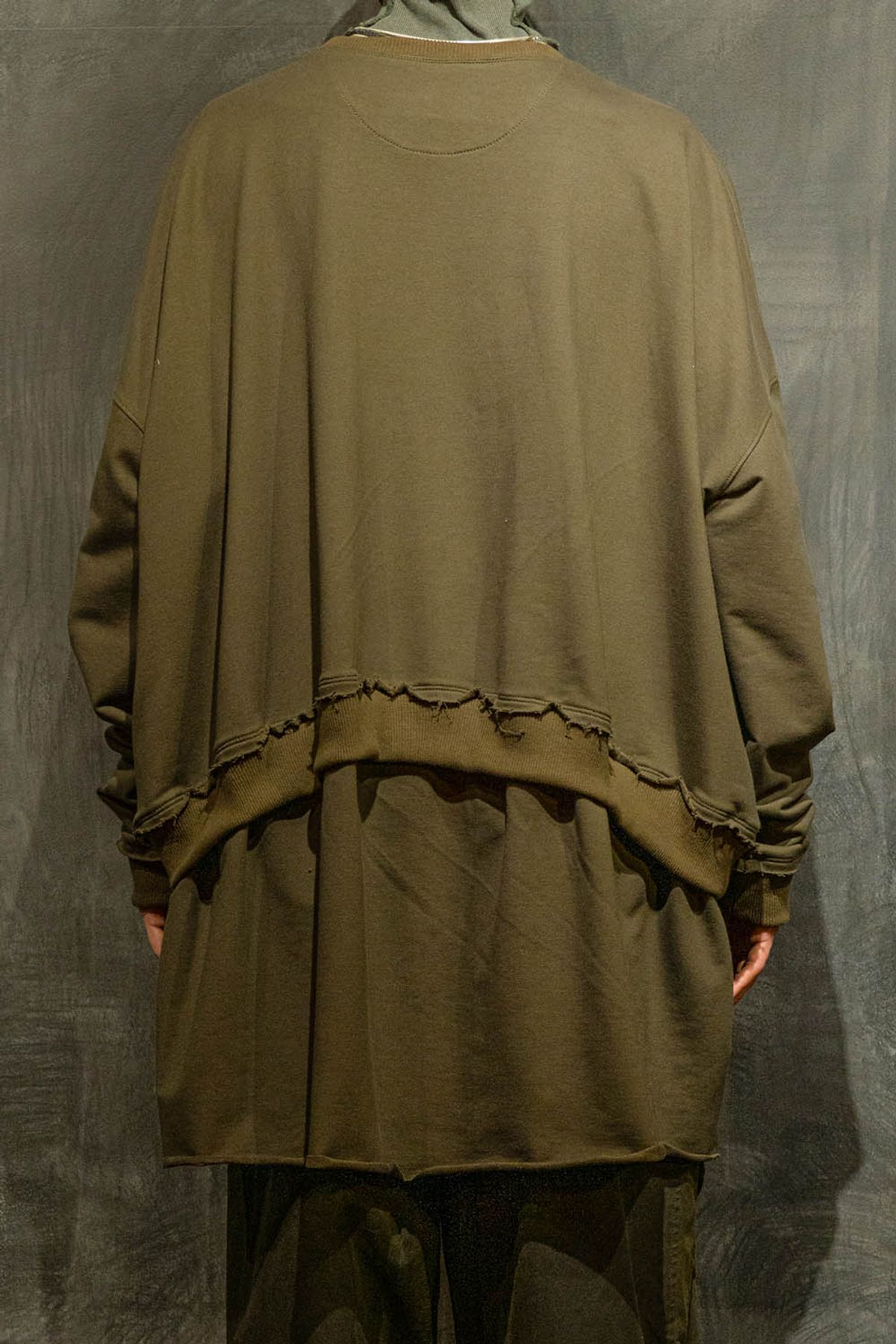 아스파라거스(ASPARAGUS) T-shirt Panel Layered Sweatshirt