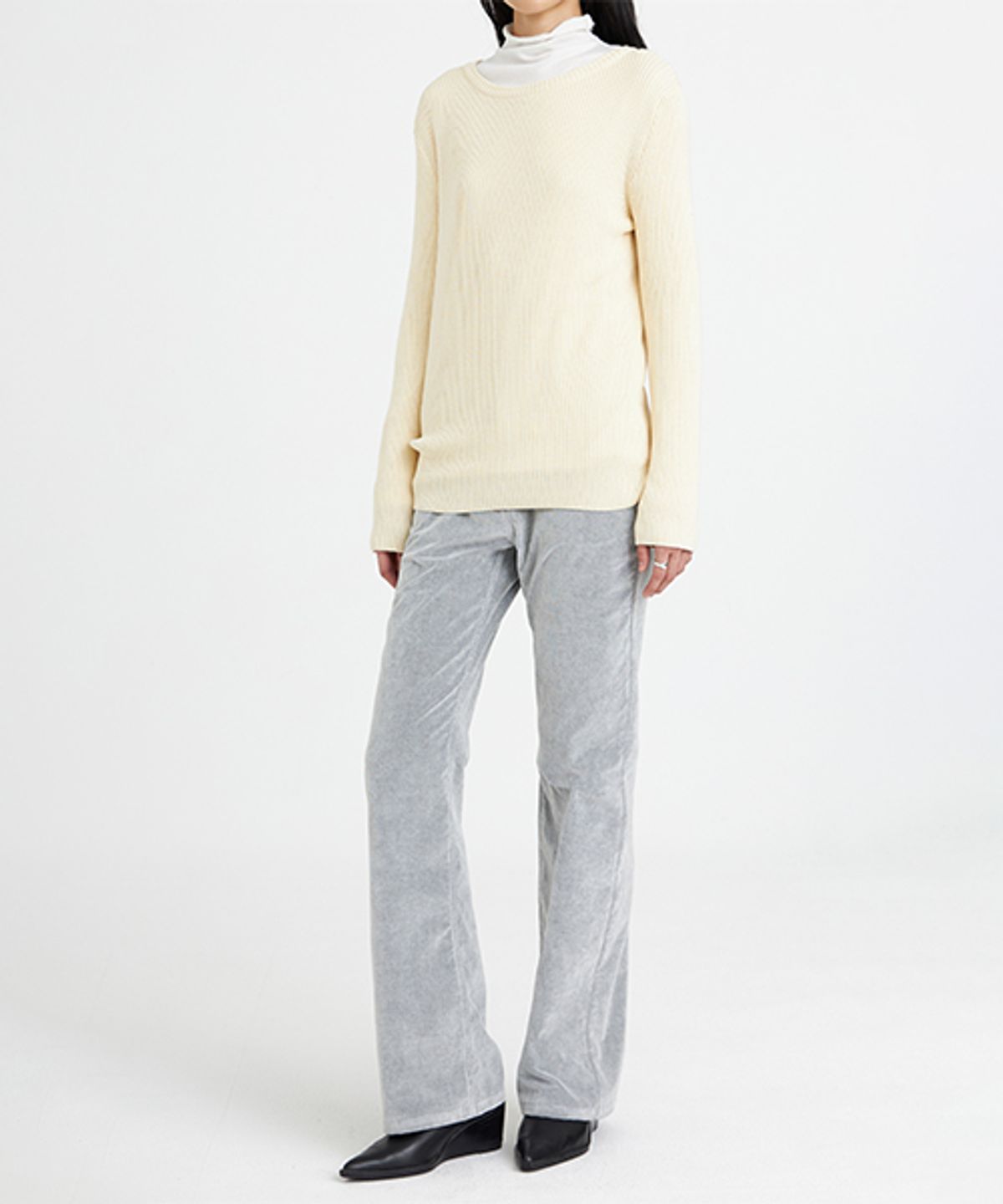 유스(YOUTH) Crew-Neck Sweater