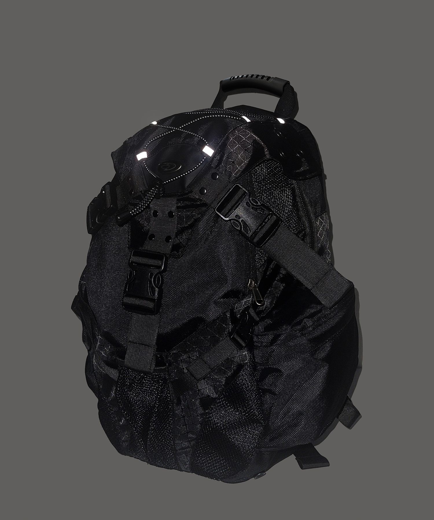 ★日本未入荷★TRAVEL★TRAIL RUNNER MESH STRING TECH BACKPACK org.jpg