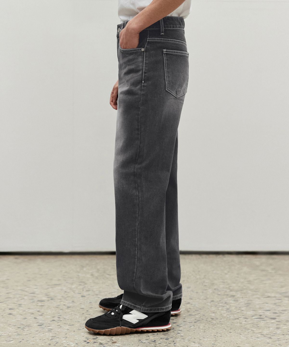 데케트(DECET) Dawn Semi Wide Jeans DCPT002LaserBlack