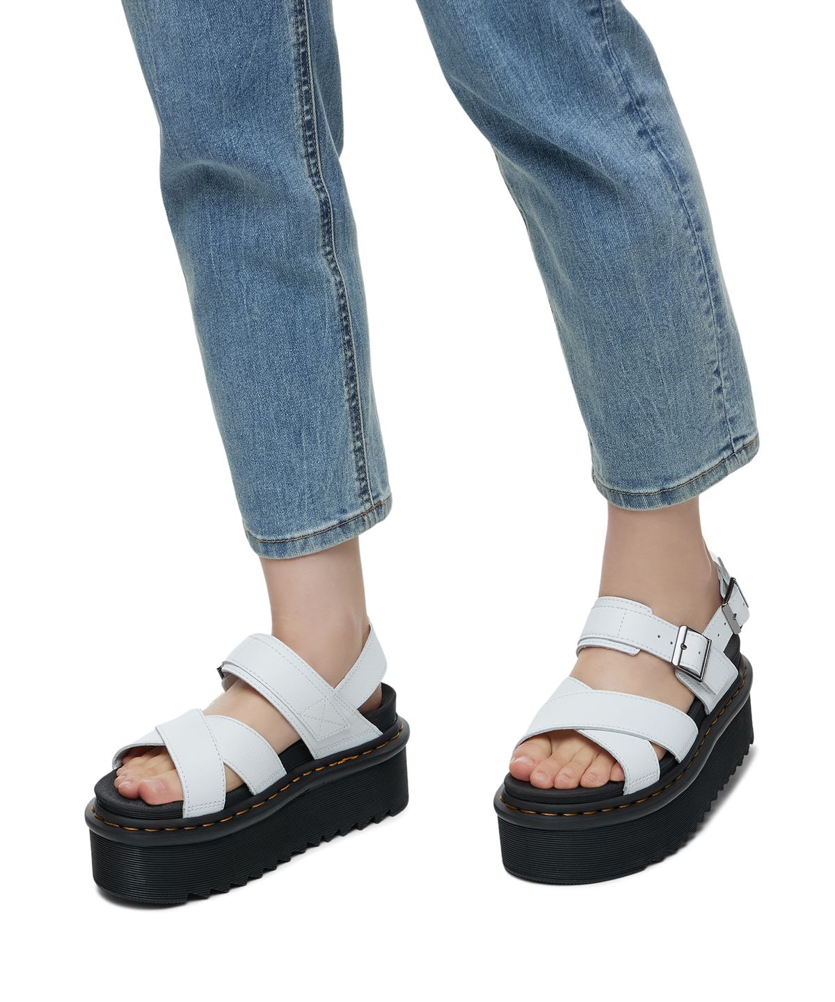 닥터마틴(DR.MARTENS) 보스 ll 쿼드 아테나 화이트 / 30717100