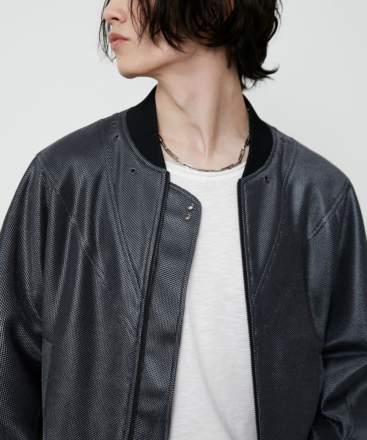엘무드(LMOOD) 메탈릭 더블 메쉬 보머 자켓 그레이