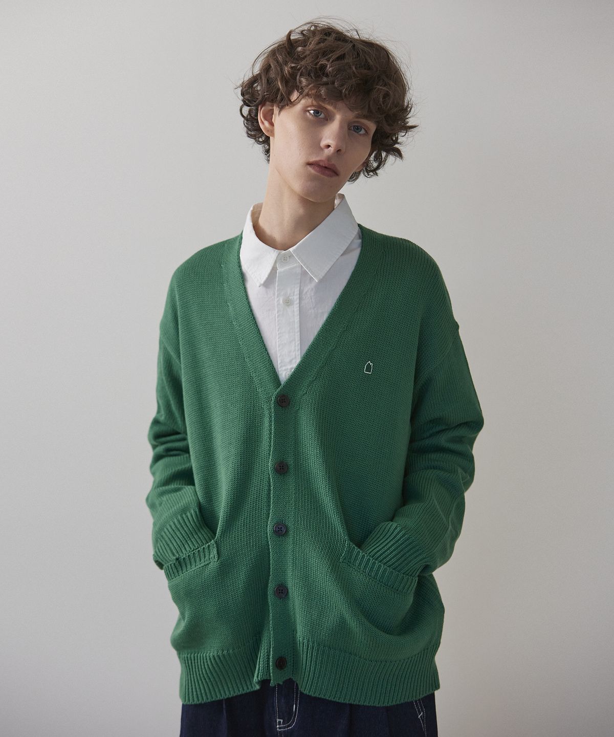 꼬모니노즈(COMONINOZ) V-NECK BASIC KNIT CARDIGAN [GREEN]