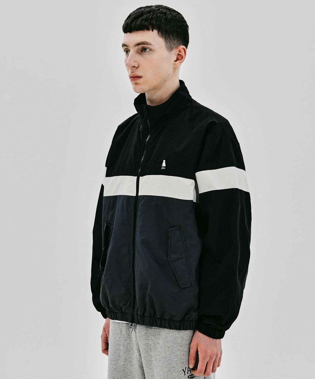예일(YALE) NYLON TRACK BLOUSON BLACK