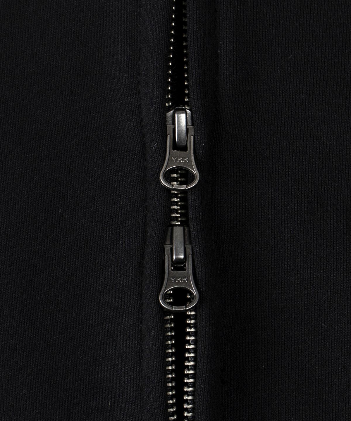토피 우먼(TOFFEE WOMEN) W 2WAY 크롭 스웻 후드 집업 (BLACK)