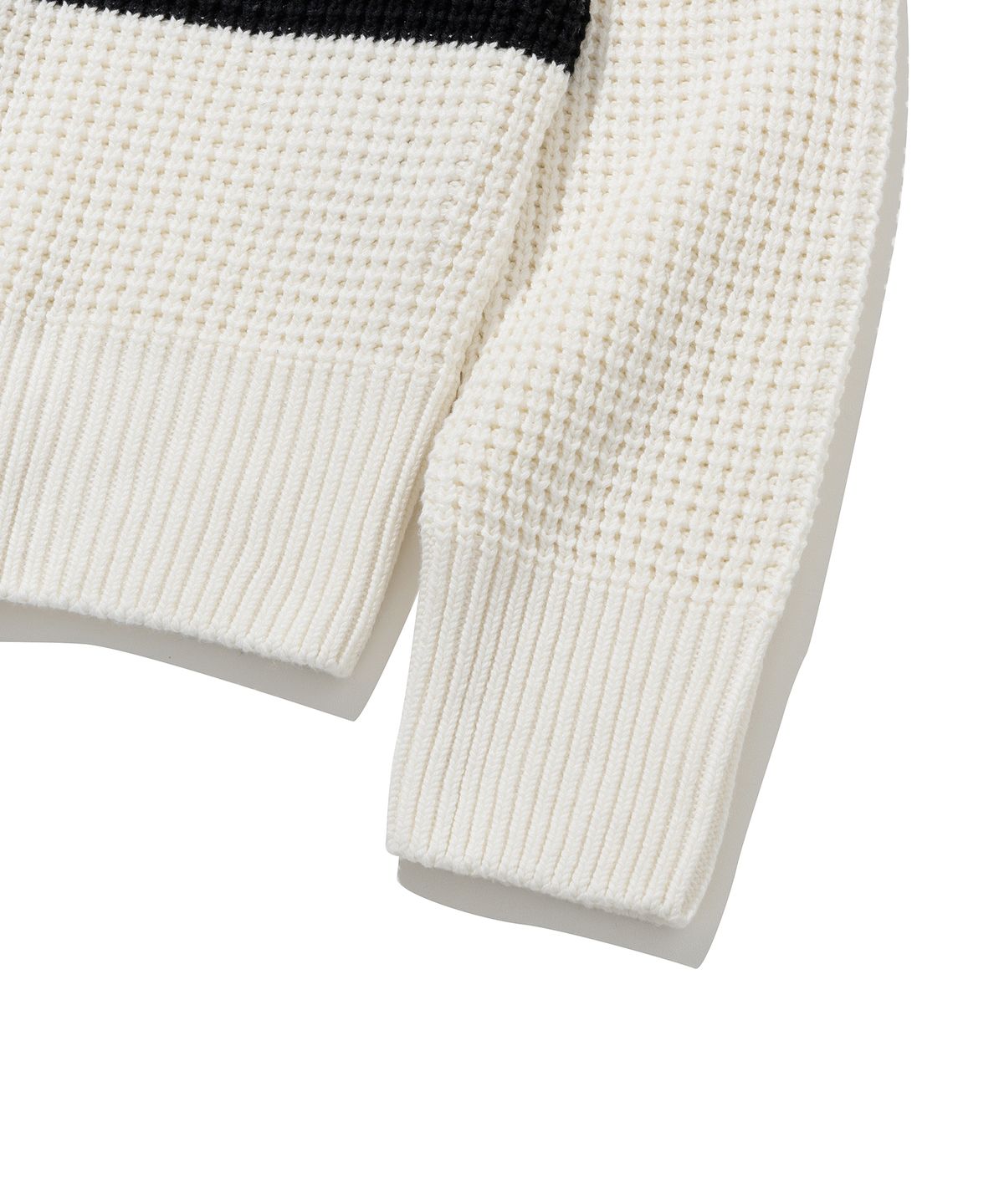 니티드(KNITTED) 소프트코튼 헤비 와플 하프 집업 니트 STRIPE IVORY
