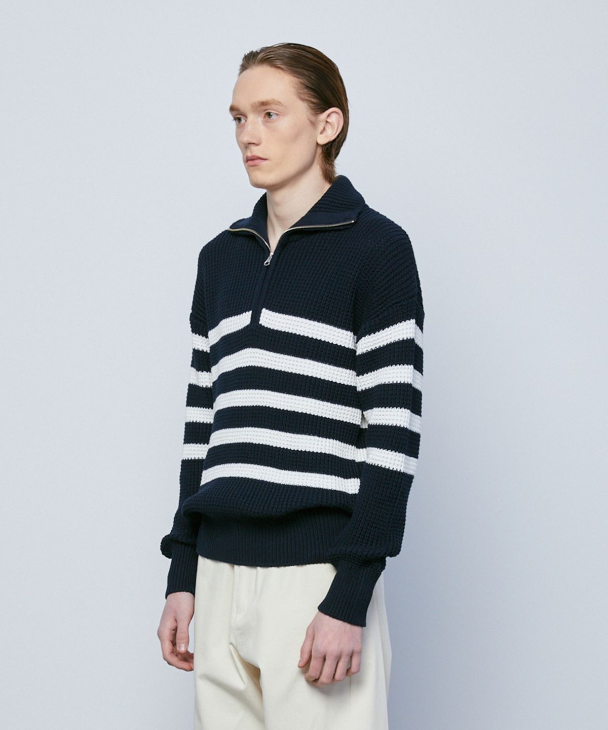 니티드(KNITTED) 소프트코튼 헤비 와플 하프 집업 니트 STRIPE NAVY