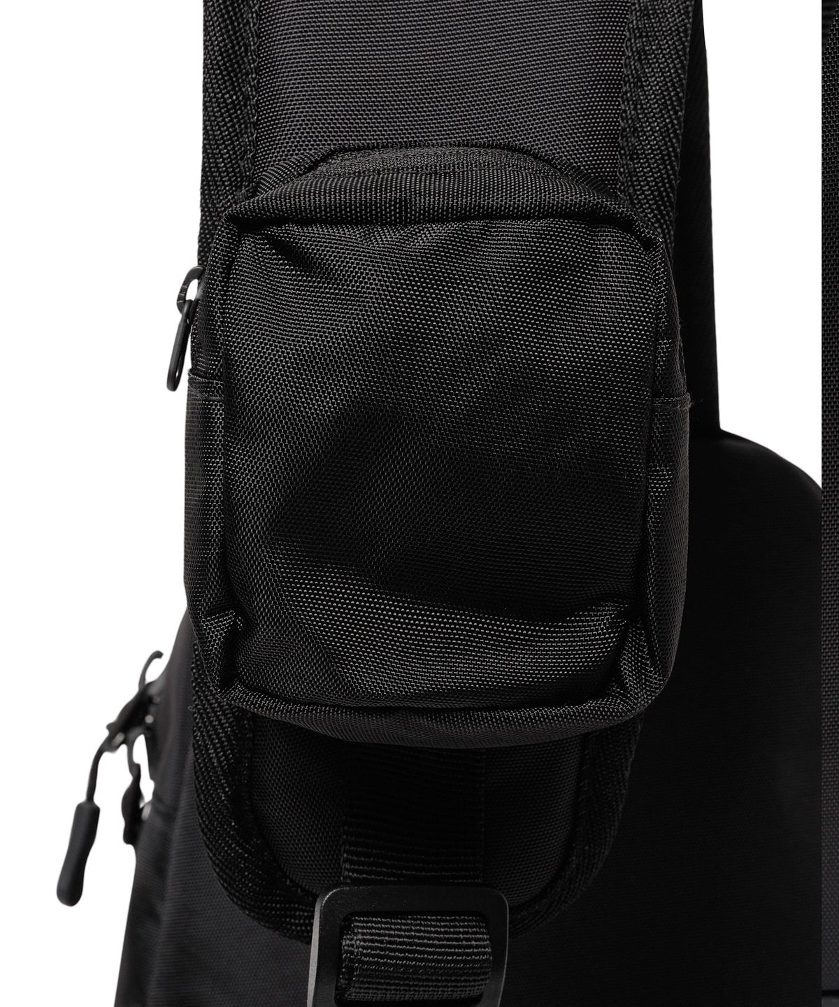 브라운브레스(BROWNBREATH) COMBINE MINI SLING BAG - BLACK