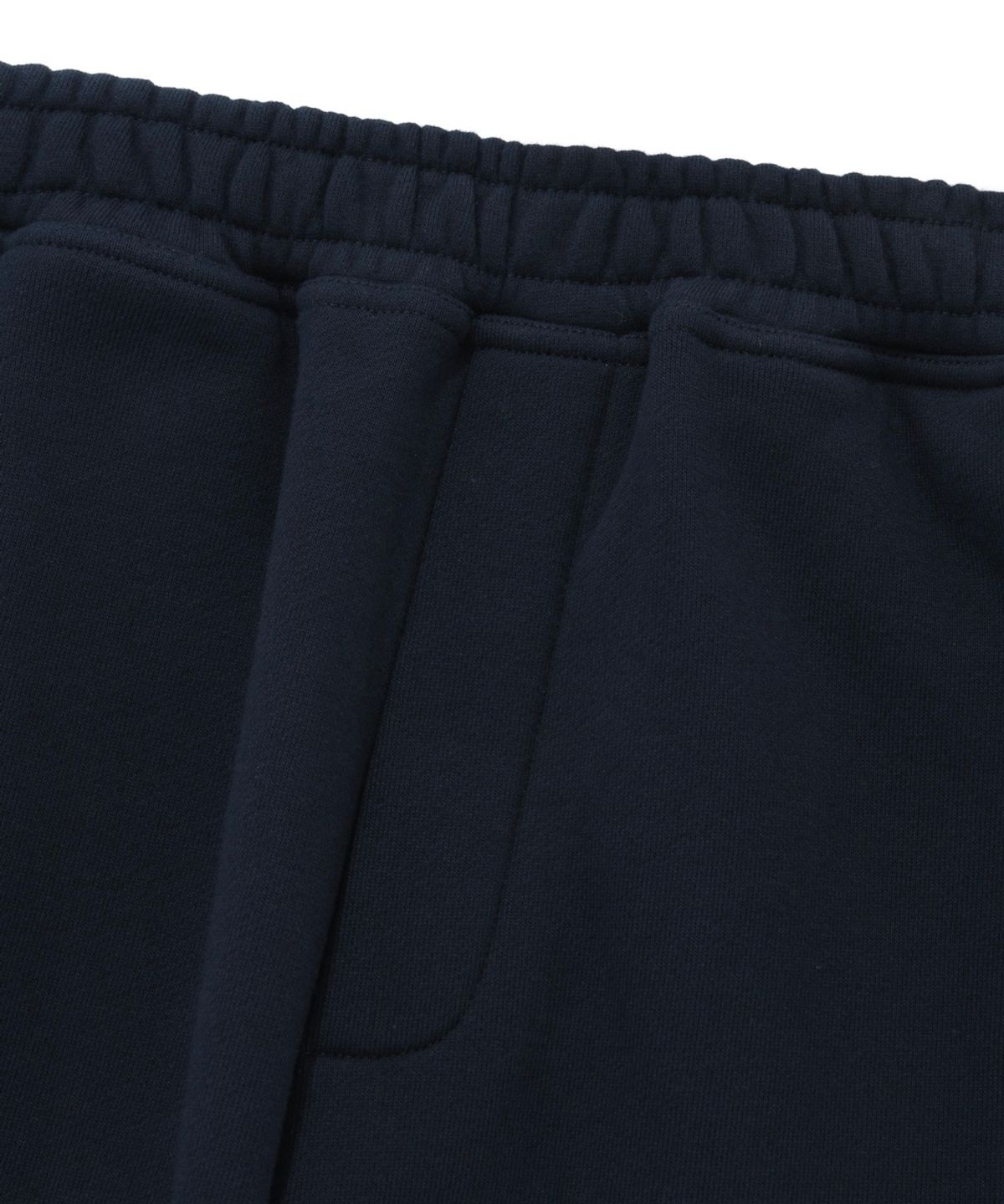 커버낫(COVERNAT) 쉐브론 스웻 조거 팬츠 네이비