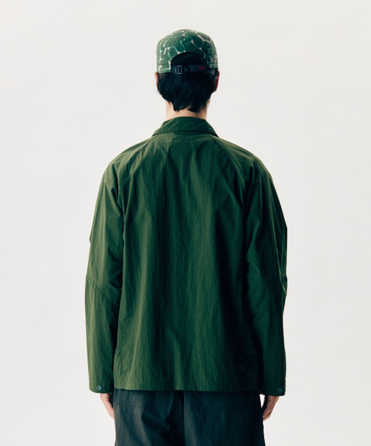 그라미치(GRAMICCI) 나일론 리버 뱅크 셔츠 Hunter Green