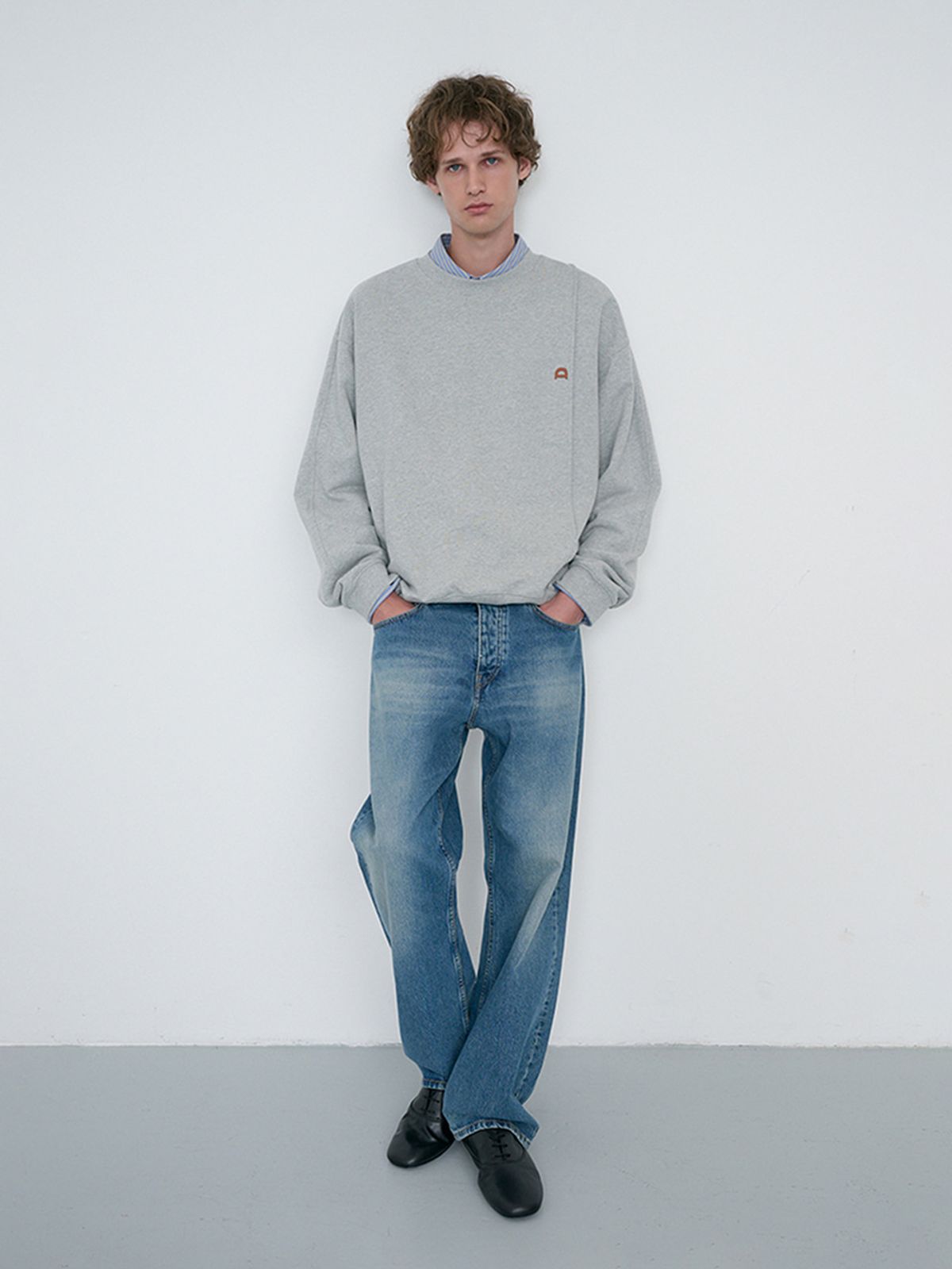 던스트 포 맨(DUNST FOR MEN) UNISEX DUNST LOGO CREASE SWEATSHIRT_UDTS6C103_MELANGE GREY