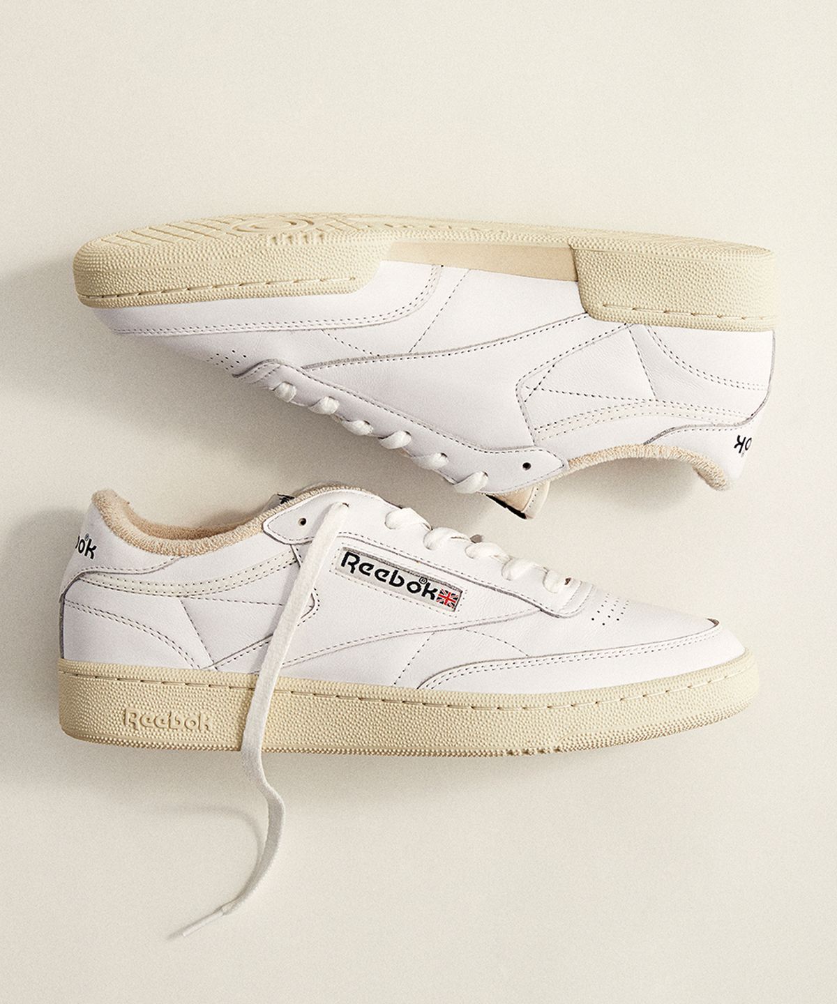 리복(REEBOK) 클럽 C 85 빈티지 - 레트로 화이트 / IE4790