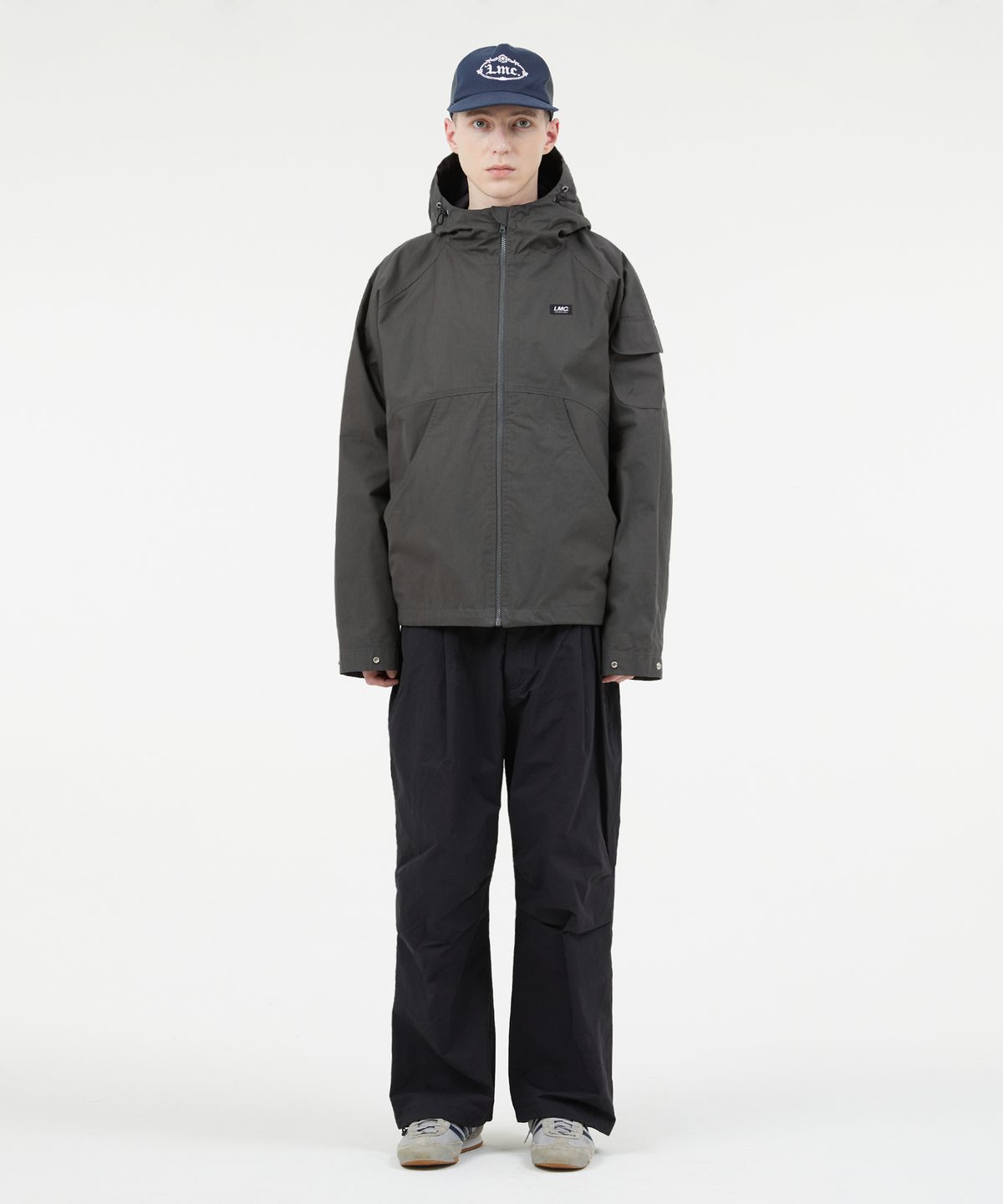 엘엠씨(LMC) CURVED WINDBREAKER JACKET charcoal