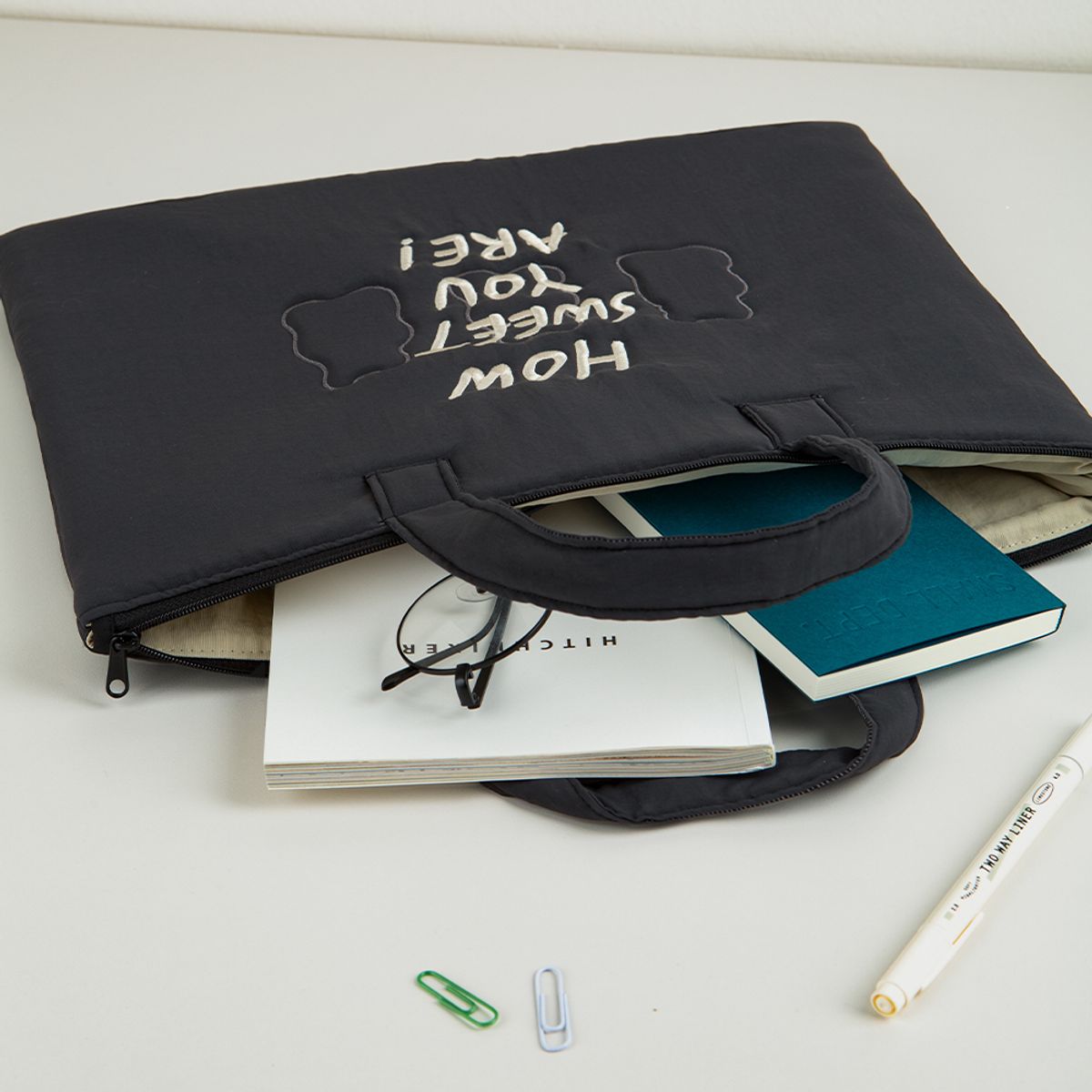 올뉴프레임(ALL NEW FRAME) Airy Laptop Bag - 스윗 젤리곰 (13/15인치)