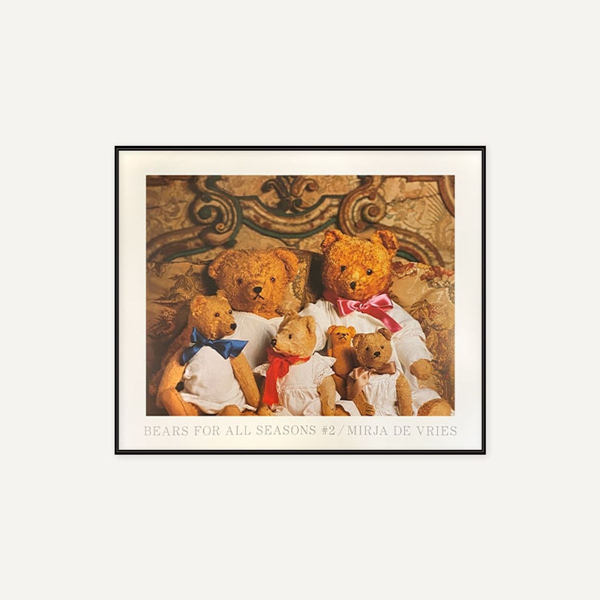 그릿시즌(GREET SEASON) 미르야 드 브리스 Bears For All Seasons (액자 포함)