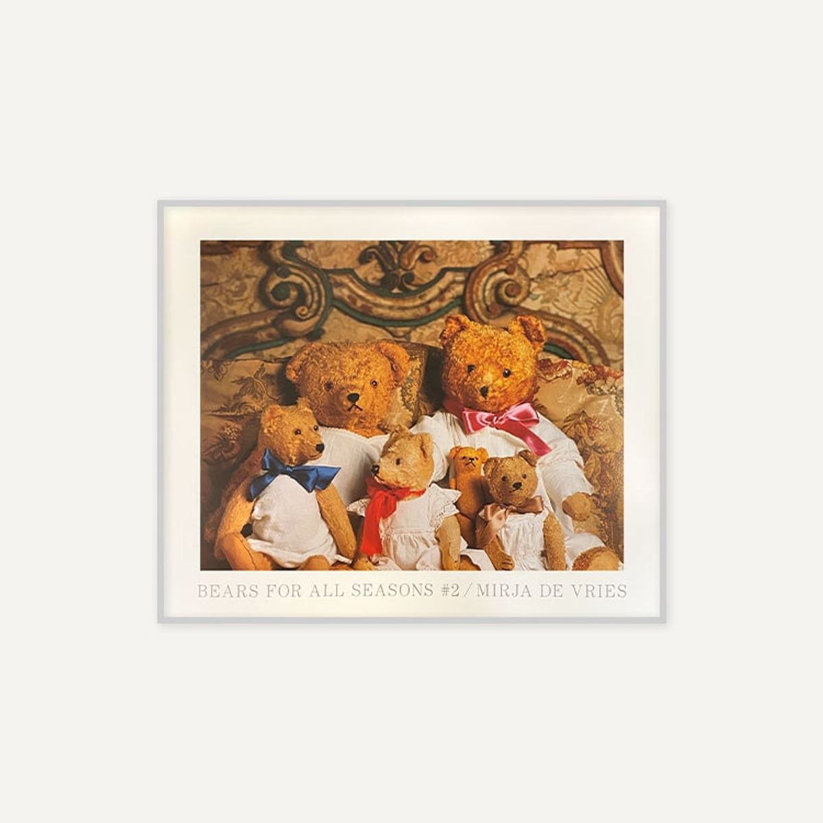 그릿시즌(GREET SEASON) 미르야 드 브리스 Bears For All Seasons (액자 포함)