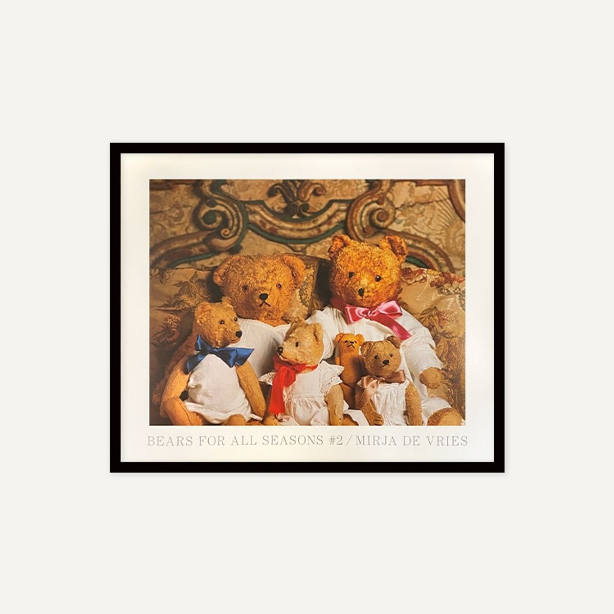 그릿시즌(GREET SEASON) 미르야 드 브리스 Bears For All Seasons (액자 포함)