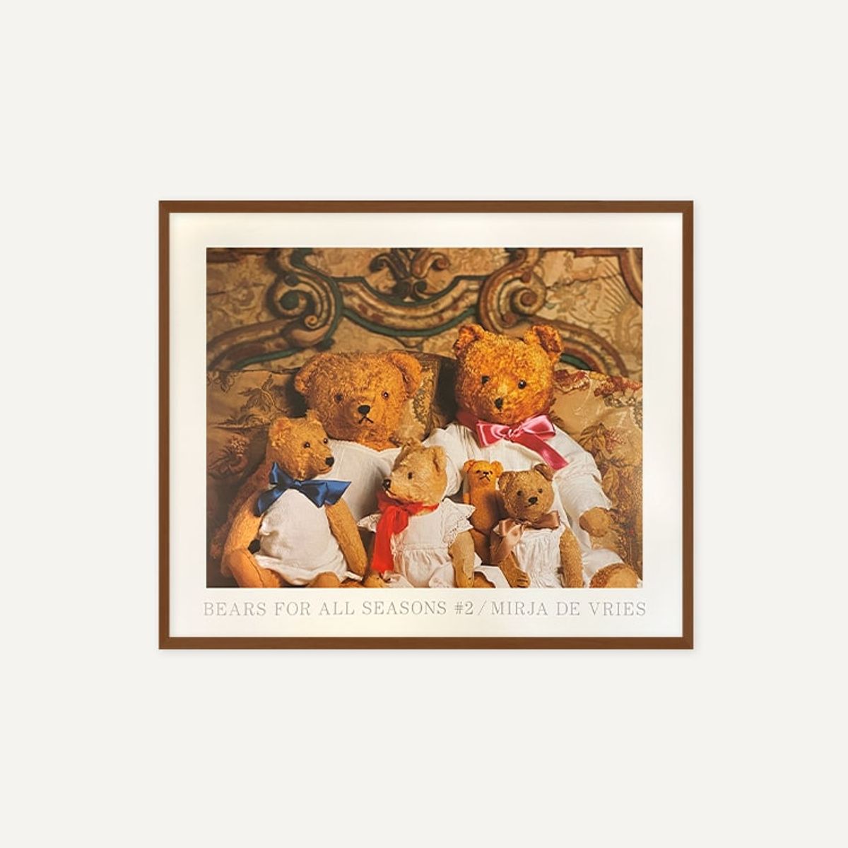 그릿시즌(GREET SEASON) 미르야 드 브리스 Bears For All Seasons (액자 포함)
