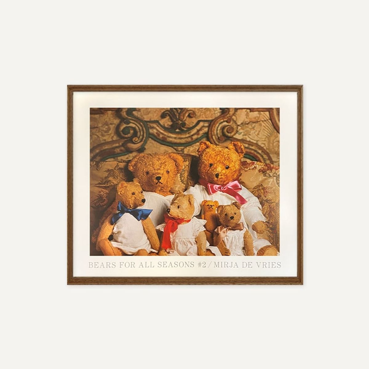 그릿시즌(GREET SEASON) 미르야 드 브리스 Bears For All Seasons (액자 포함)