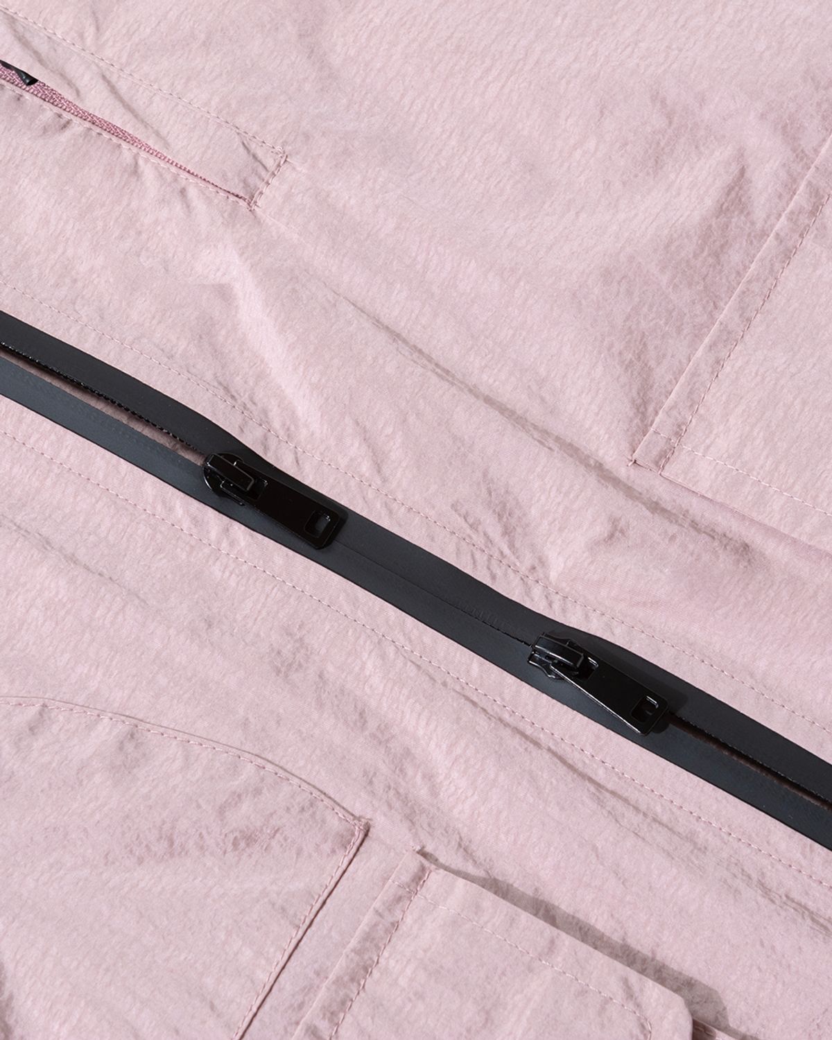 디미트리블랙(DIMITRI BLACK) ASI 2WAY 나일론 메탈 후드 윈드브레이커 자켓_더스티 핑크