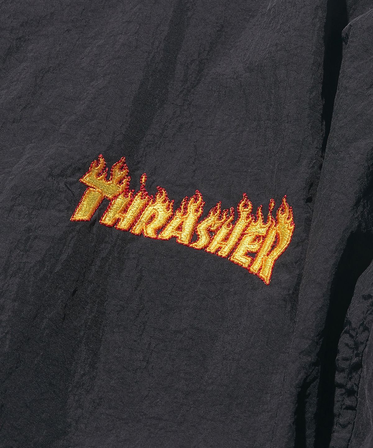 트레셔(THRASHER) 플레임 나일론 아노락 자켓 블랙