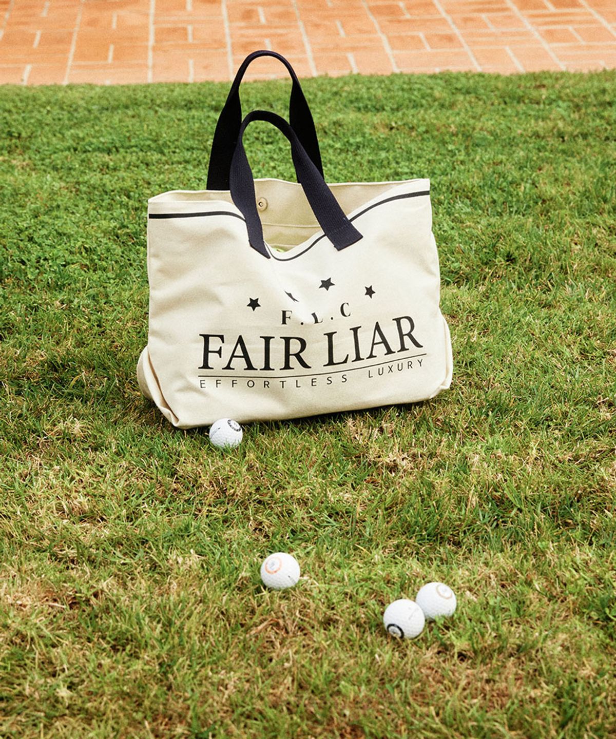 페어라이어 클럽(FAIRLIAR CLUB) Star Canvas Tote Bag_IVORY
