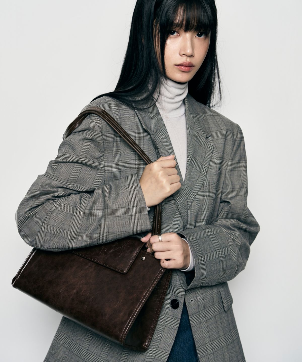 레더리(LEATHERY) 볼티드 스퀘어 숄더백 [4COLOR]