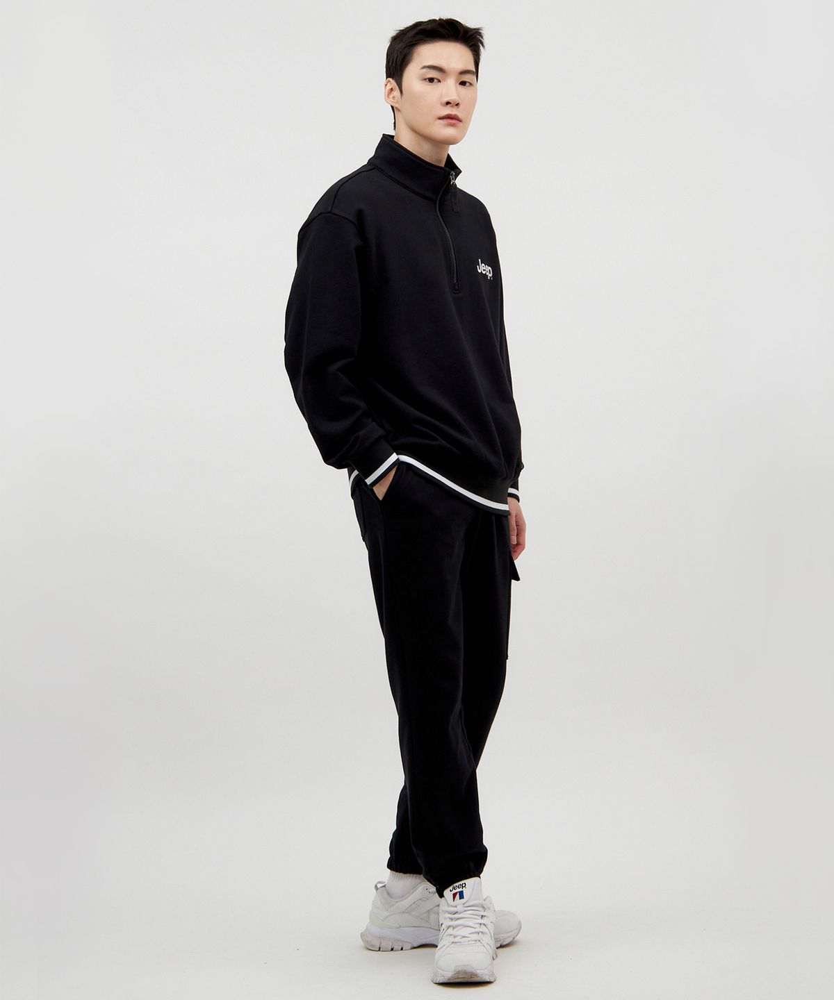 지프(JEEP) A1 YOKO Half Zip-Up Sweat (JO5TSU834BK)
