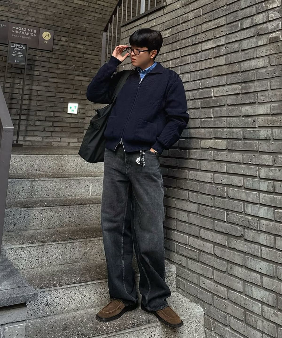 인템포무드(INTEMPOMOOD) 모노톤 풀 집업 니트_네이비