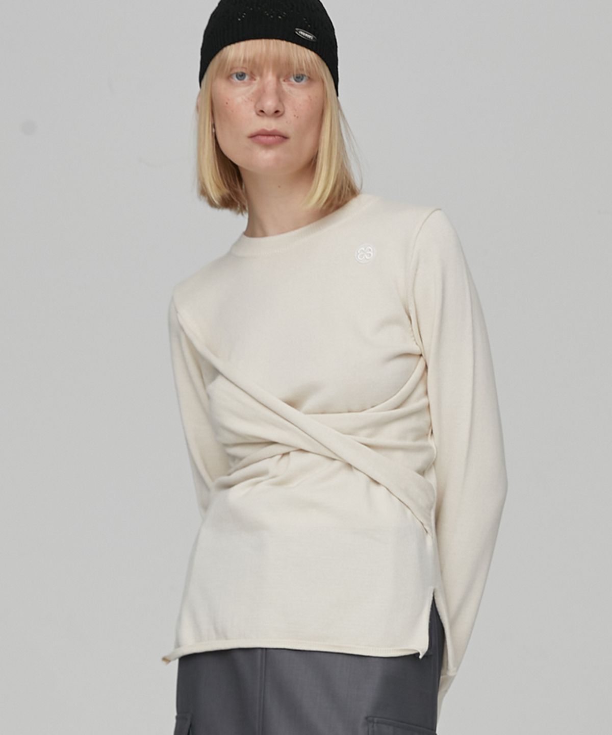 엔오르(EN OR) TWIST PULLOVER - IVORY