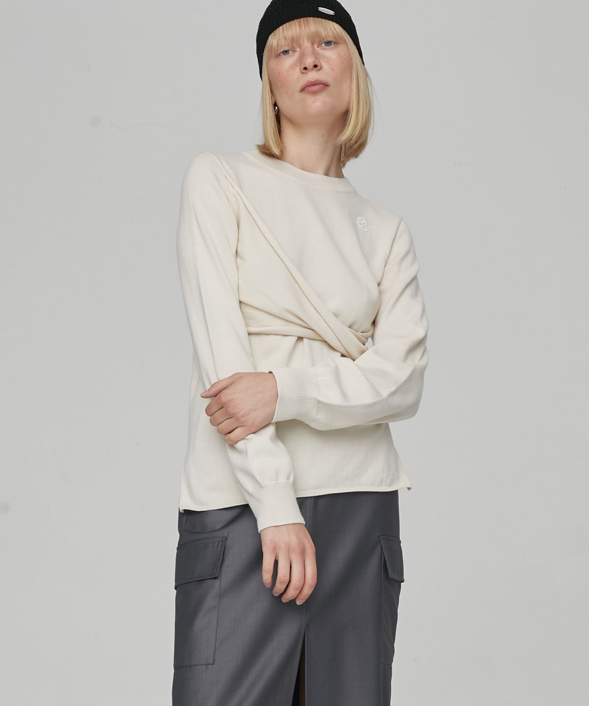 엔오르(EN OR) TWIST PULLOVER - IVORY
